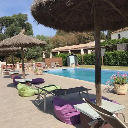 Hauzify I Aires De L'emporda